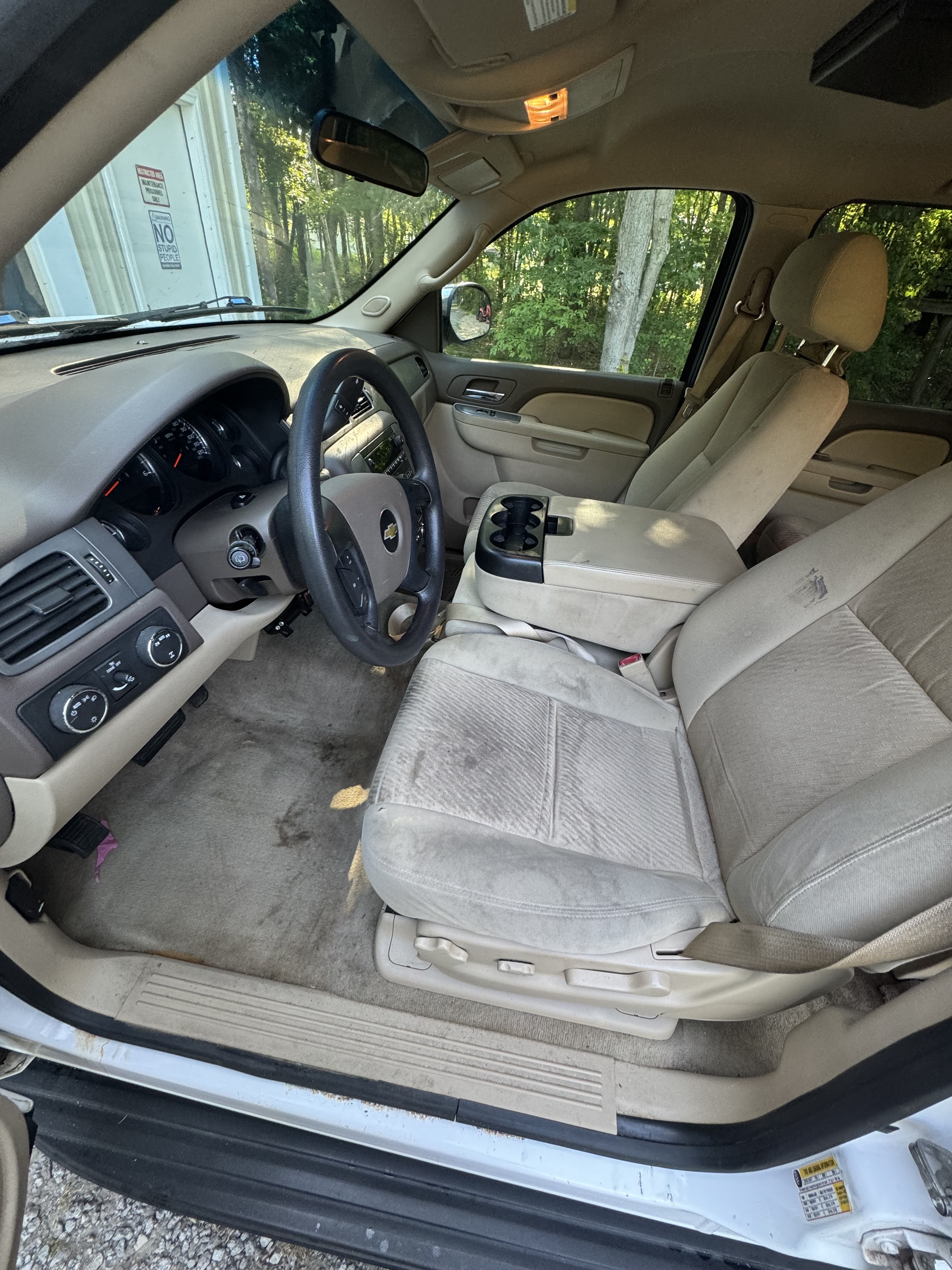 Chevy — before detailing, detail close-up