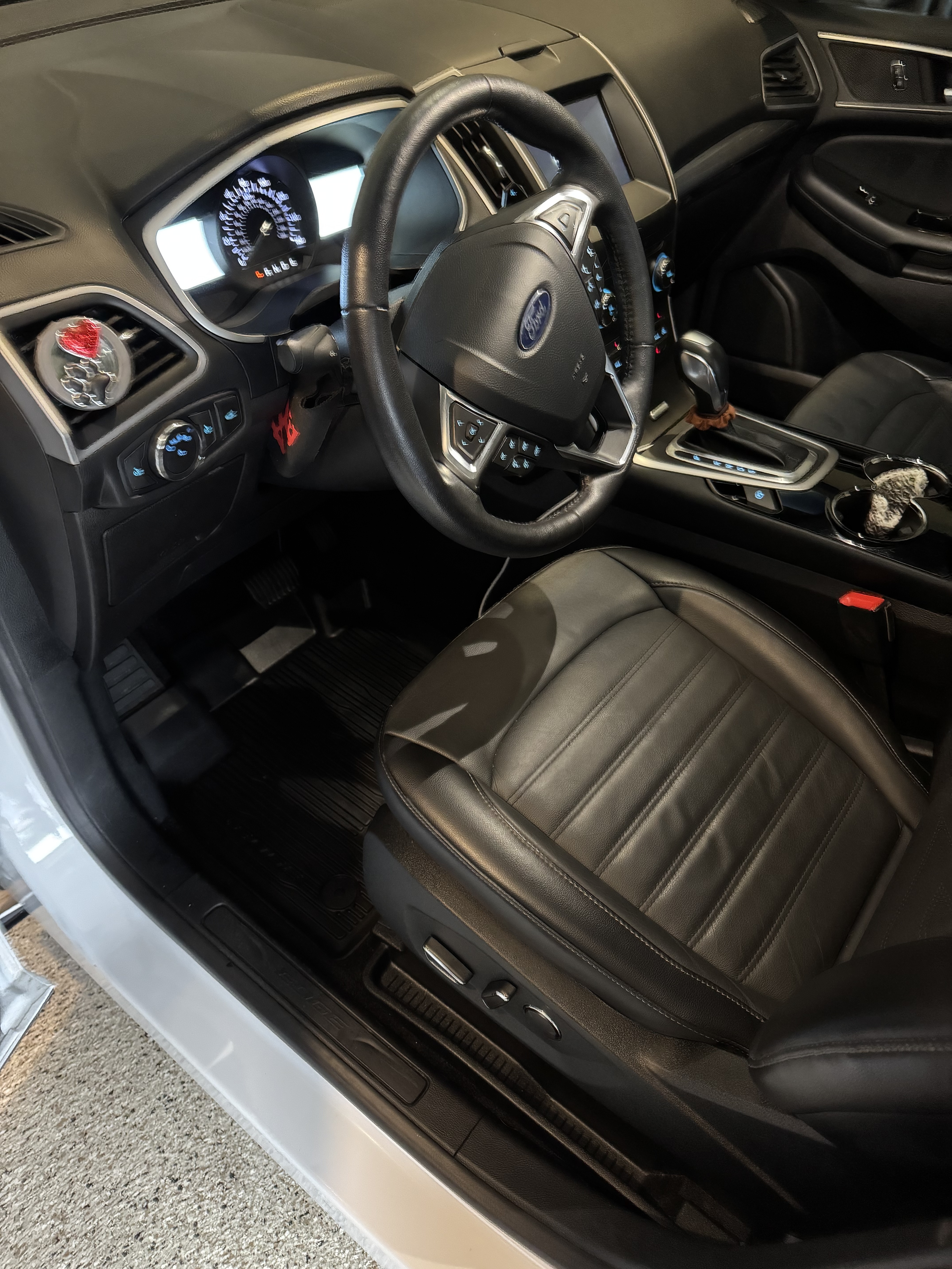 White Ford — after professional exterior detail